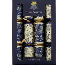 Tom Smith Pine Cone Forrest Family Cracker